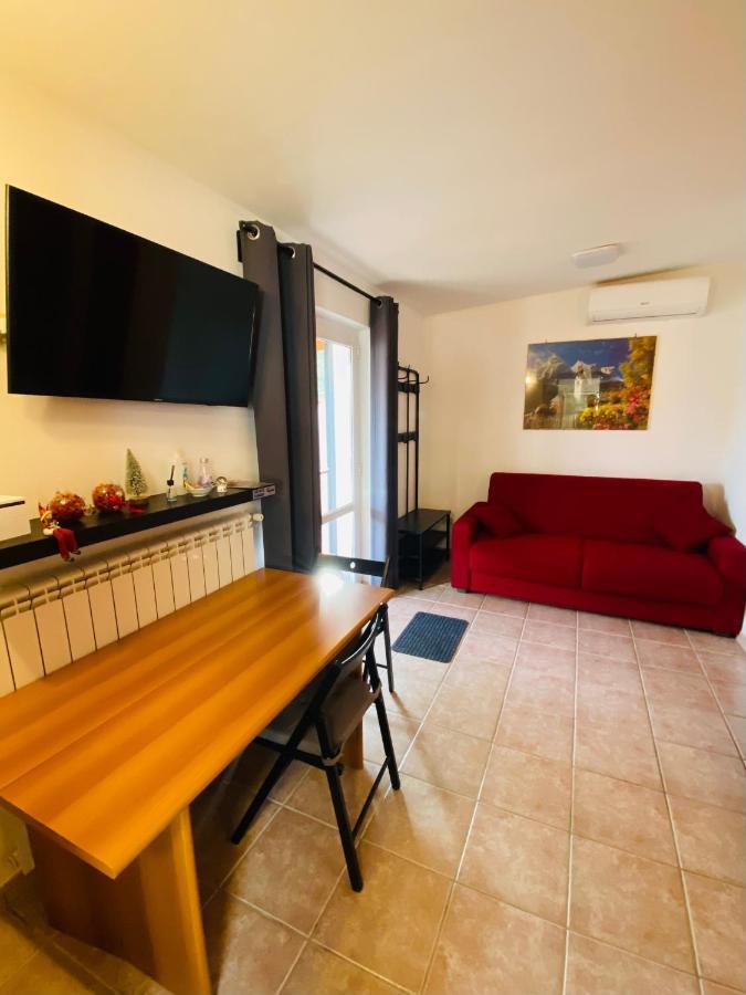 The House Fiera Di Roma Aeroporto Fiumicino Apartamento Ponte Galeria Exterior foto